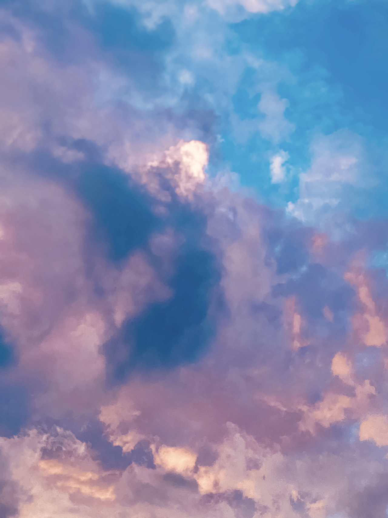 空閑に聳え立つオブジェ - 写真 by 雨水 | aL【アエル】