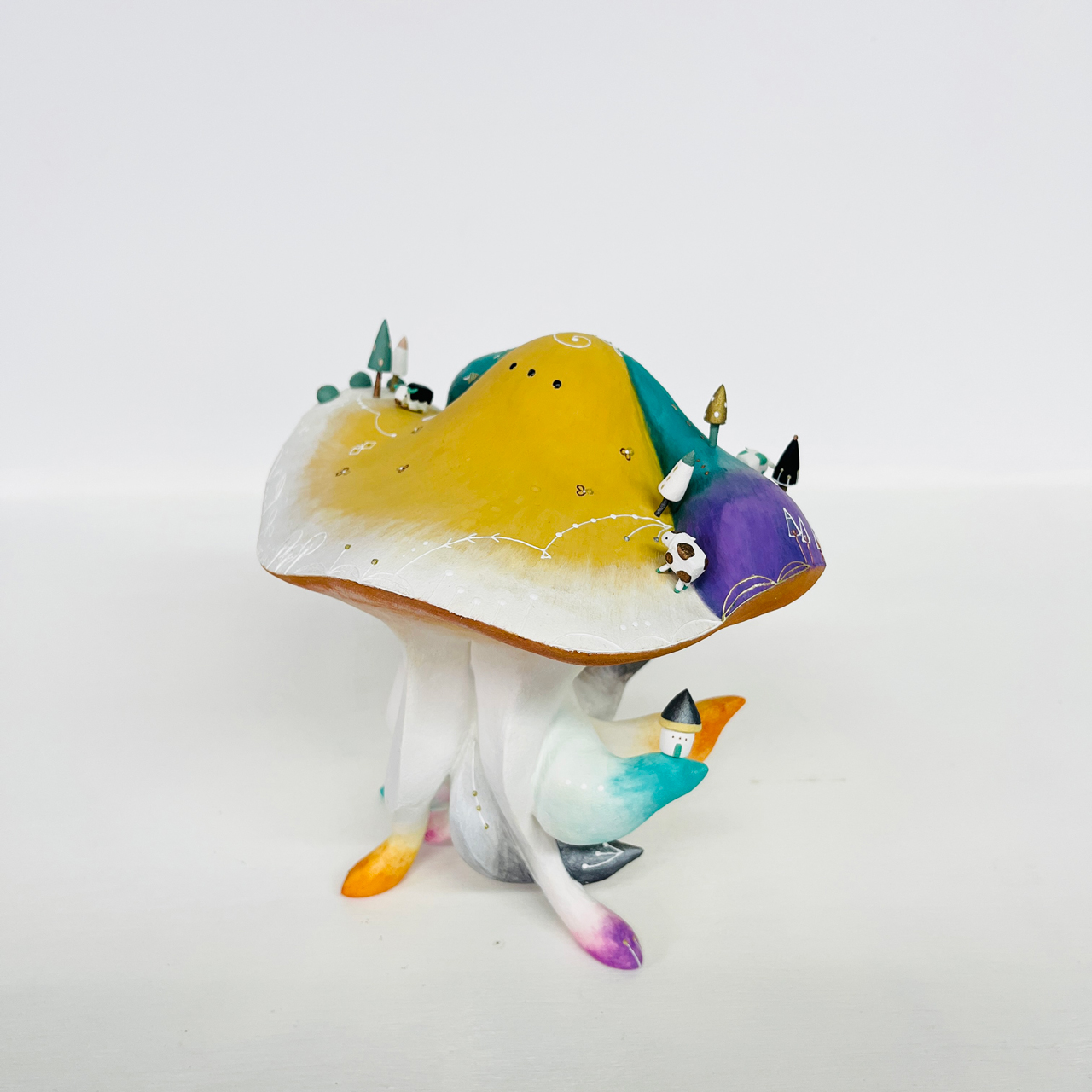 香の子 - 石粉粘土・岩絵具、アクリル絵具、顔料、樹脂 by あおきさとこ | aL【アエル】