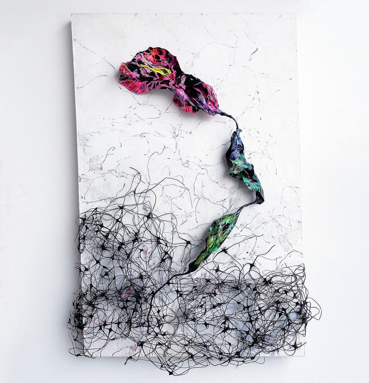 Tangled - 木製パネル、ネット、樹脂粘土、ワイヤー、アクリル絵具 by ◯hiromi | aL【アエル】