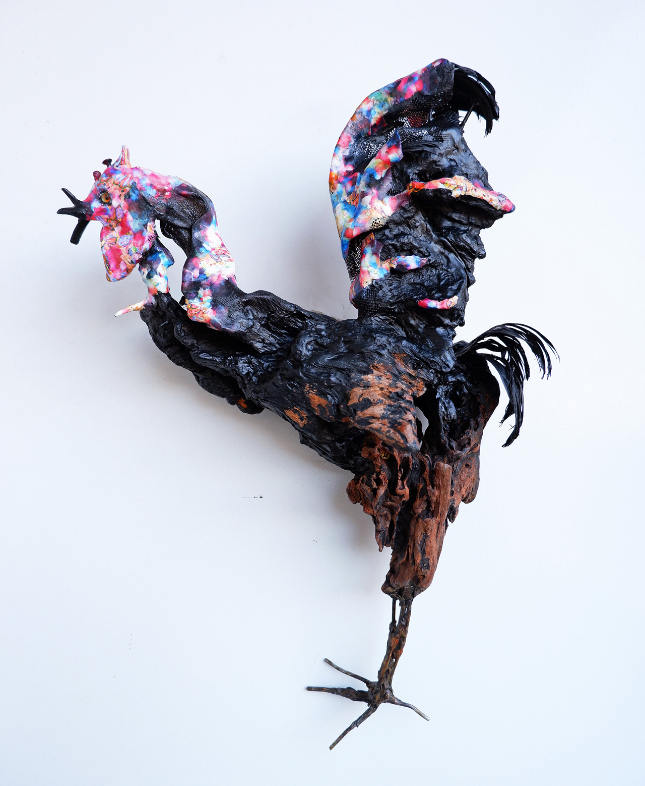 食むもの（はむもの） - 流木、メッシュ、石粉粘土、針金、釘、紙、アクリル絵具 by ◯hiromi | aL【アエル】